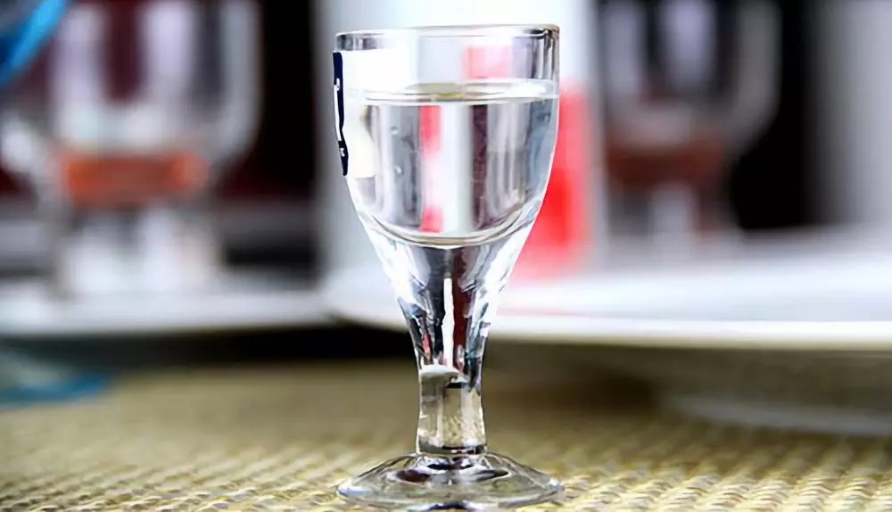 大曲坤沙酱酒的正常度数是53度，属于高度白酒